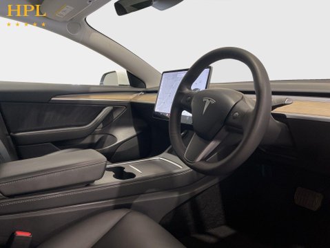 Tesla Model 3 Standard Range Plus Saloon 4dr Electric Auto RWD (241 bhp) 360 Degree Camer 11