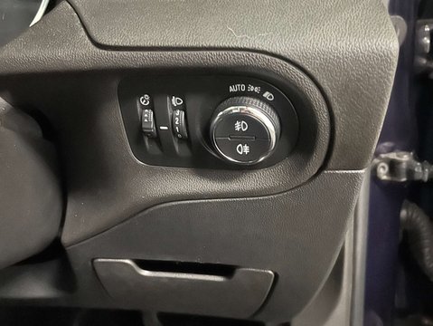 Vauxhall Grandland X 1.6 Grandland X Sport Nav TD S/S Auto 5dr 12