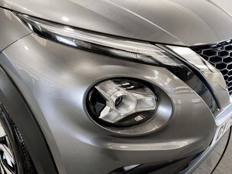 Nissan Juke 1.0 DIG-T Acenta SUV 5dr Petrol DCT Auto Euro 6 (s/s) (117 ps) 9