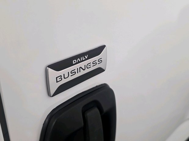 Iveco Daily DAILY BUISNESS 35S18 DIESEL 3.0 Van 3520L WB 15