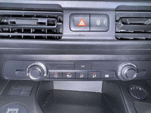 Vauxhall Combo 1.5 Combo 2300 Prime Turbo D 5dr 17