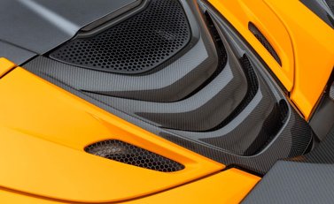 McLaren 720S Spider Peformance 39