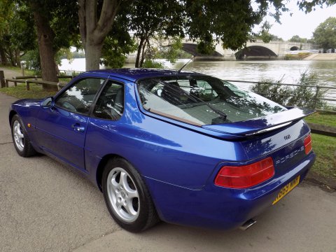 Porsche 968 COUPE 76