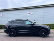 Jaguar F-Pace 2.0 D200 MHEV R-Dynamic SE Auto AWD Euro 6 (s/s) 5dr 2
