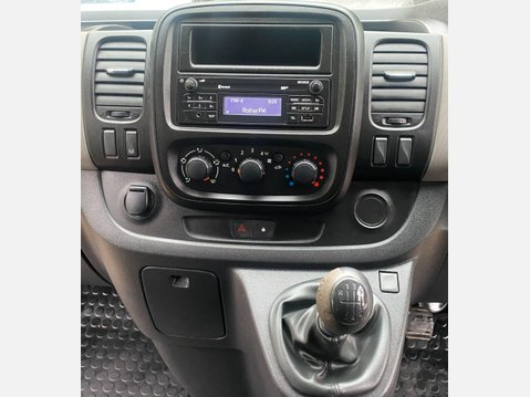 Renault Trafic 1.6 dCi 27 Business+ Panel Van 5dr Diesel Manual SWB Standard Roof Euro 5 ( 27