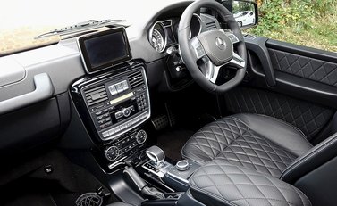 Mercedes-Benz G Series AMG Brabus 11