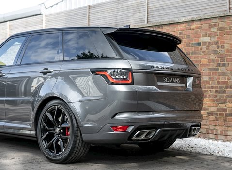 Land Rover Range Rover Sport SVR 24