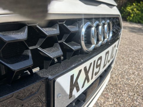 Audi A1 1.0 TFSI 25 Sport Sportback Euro 6 (s/s) 5dr 40