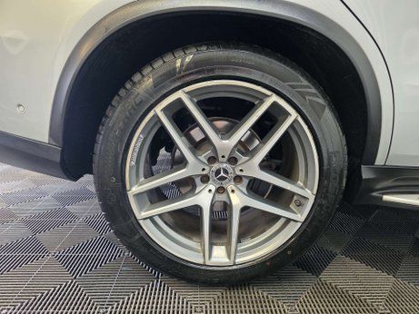 Mercedes-Benz GLE 3.0 GLE350d V6 AMG Line Coupe 5dr Diesel G-Tronic 4MATIC Euro 6 (s/s) (258 24