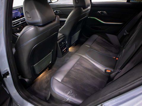 BMW 3 Series 2.0 330e M Sport Auto 5dr 18