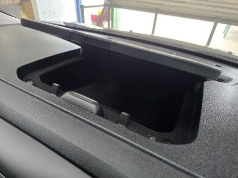 Peugeot Traveller 2.0 BlueHDi Allure Standard MPV MWB Euro 6 (s/s) 5dr (SNav) 34