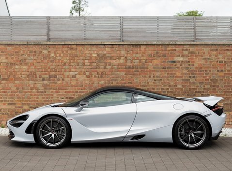 McLaren 720S Performance 2