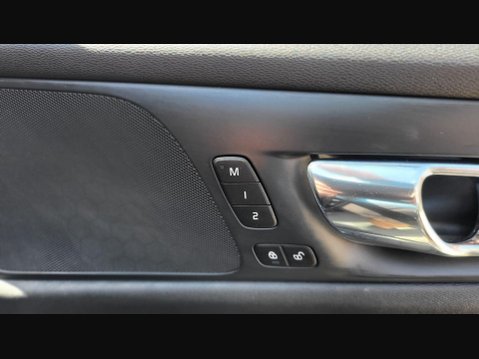 Volvo V60 D3 INSCRIPTION 17