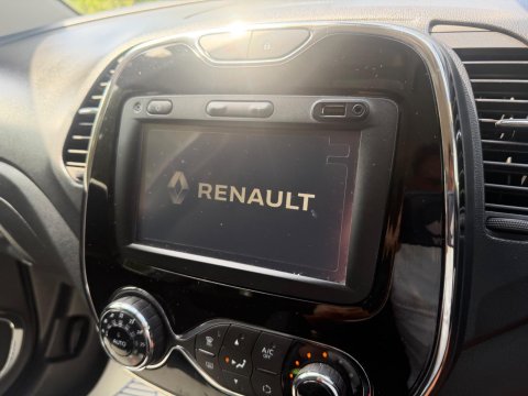 Renault Captur 0.9 TCe ENERGY Dynamique Nav Euro 6 (s/s) 5dr 28