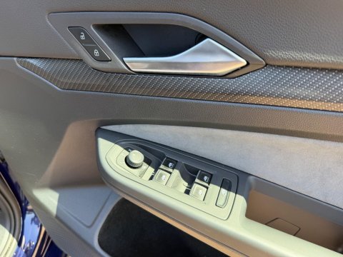 Volkswagen Golf R-LINE ETSI DSG 42