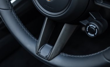 Porsche 911 Targa 4S (992) 17