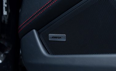 Porsche 911 Targa 4 GTS (992.2) 32