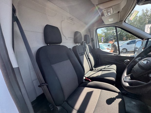 Ford Transit LWB L3H3 [SOLD CM] High Roof Leader 350 Air Con Sensors EURO 6 14