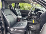 Toyota Hilux Active ECB 4WD D-4D Pickup 4