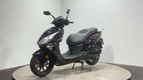 Direct Bikes Milan DB125 2024 125CC PROJECT 5