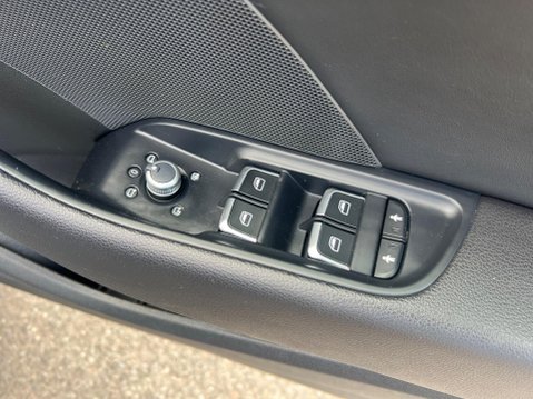 Audi A3 1.4 TFSI S line Sportback Euro 5 (s/s) 5dr 35