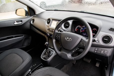 Hyundai i10 PREMIUM SE