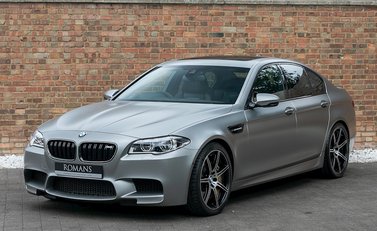 BMW M5 30 Jahre Edition 8