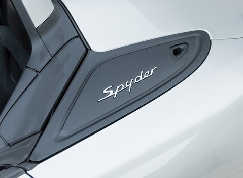 Porsche 718 Boxster Spyder 28