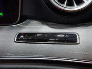 Mercedes-Benz CLS 2.0 CLS300d AMG Line (Premium Plus) Coupe 4dr Diesel G-Tronic Euro 6 (s/s) 34