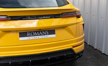 Lamborghini Urus 27