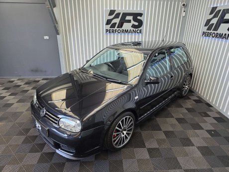 Volkswagen Golf 3.2 R32 Hatchback 3dr Petrol Manual (276 g/km, 240 bhp) 16