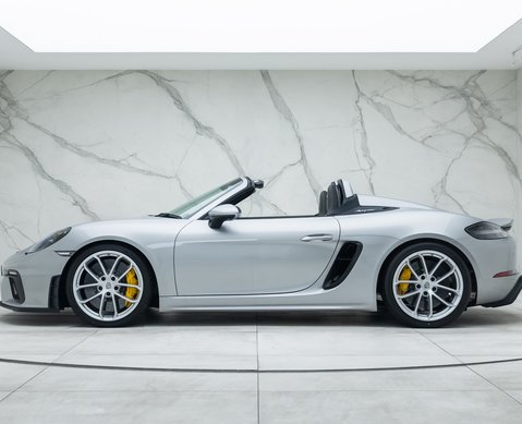 Porsche 718 SPYDER