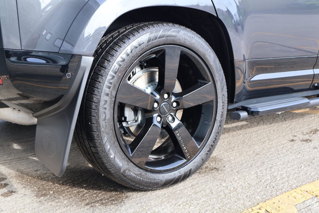 Land Rover Defender 110 BRAND NEW D350 HARD TOP  HSE STYLED BY SEEKER 3 SEATER ASK ABOUT REAR SEATS 9