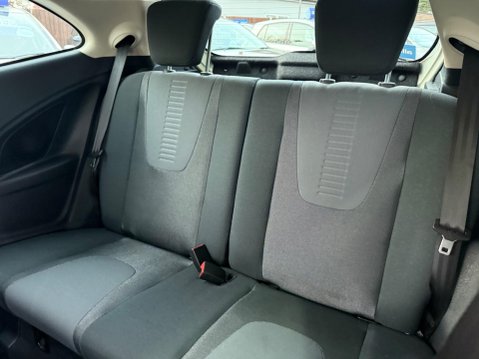 Ford Ka 1.2 Zetec Euro 4 3dr 26