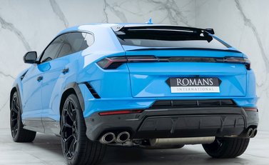 Lamborghini Urus Performante 3