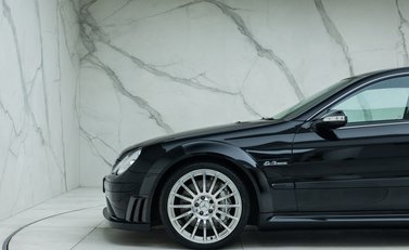 Mercedes-Benz CLK 63 AMG BLACK SERIES 37