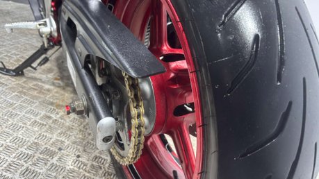 Suzuki SV650 N 2018 LATEST MODEL ONLY 18K A2 BIKE 650CC VTWIN 40