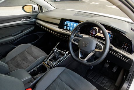 Volkswagen Golf STYLE TSI