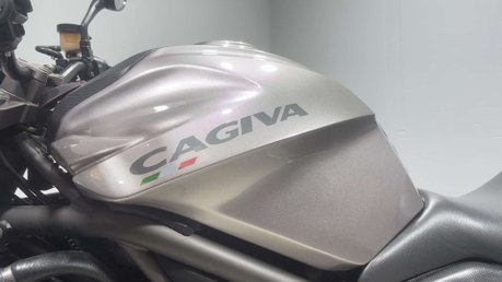 Cagiva Raptor 2003 ONLY 11K VERY CLEAN TL1000 VTWIN MOTOR 1000CC NAKED BIKE 32