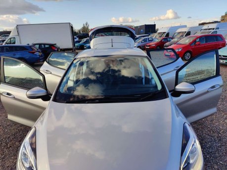 Ford Fiesta 1.0T EcoBoost Zetec Euro 6 (s/s) 5dr 8