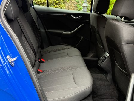 Skoda Kamiq SE TSI 27