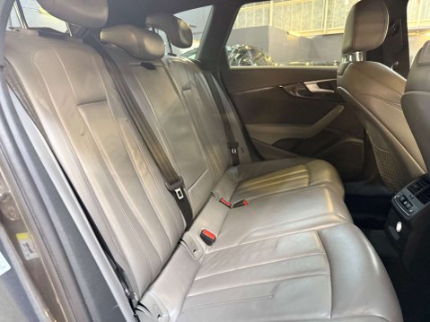 Audi A4 2.0 A4 S Line TDI Quattro Semi-Auto 4WD 5dr 16