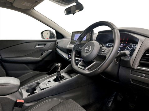 Nissan Qashqai 1.3 DIG-T MHEV Acenta Premium SUV 5dr Petrol Hybrid Manual Euro 6 (s/s) (14 12