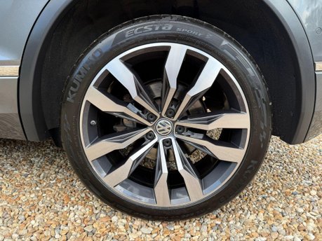 Volkswagen Tiguan 2.0 BiTDI R-Line DSG 4Motion Euro 6 (s/s) 5dr 13