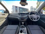 Hyundai TUCSON 2.0 CRDi SE Nav SUV 5dr Diesel Manual 4WD Euro 6 (136 ps) 19