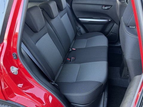 Suzuki Vitara 1.5 Hybrid Motion 5dr AGS 37