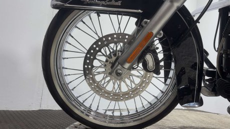 Harley-Davidson Softail HARITAGE FLSTC 1690 2013 CUSTOM BUILD SHOW BIKE LOW CRUISER 39