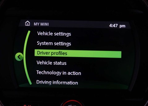 Mini Hatch 2.0 Cooper S Exclusive Auto 5dr 31