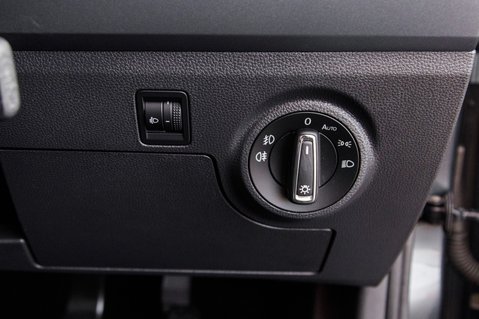 SEAT Arona TSI SE TECHNOLOGY 11