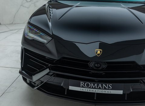 Lamborghini Urus S 32